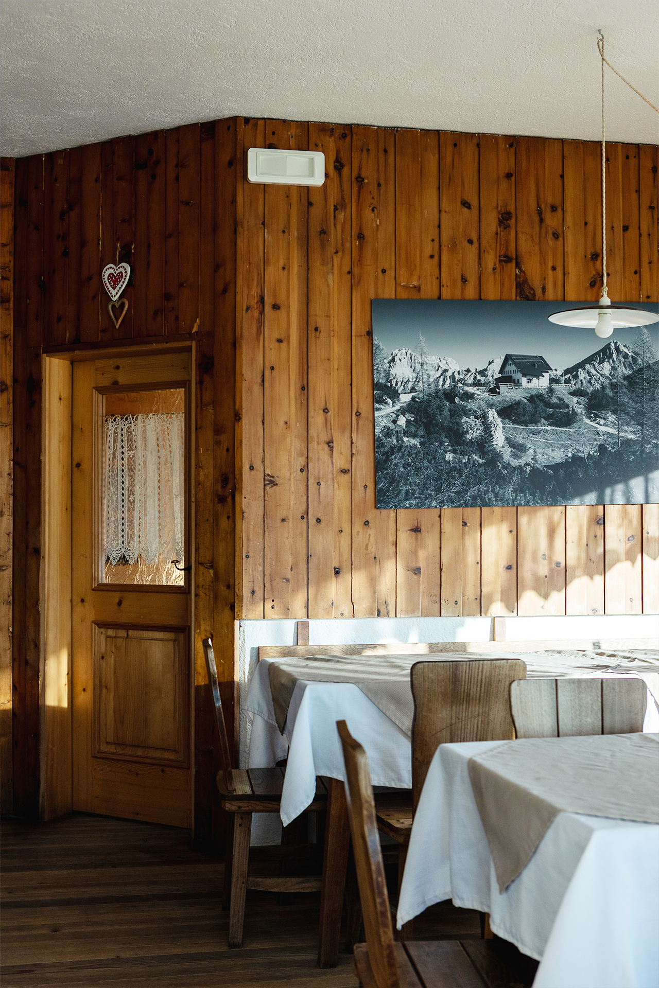 RifugioVenezia_home_interno1_1280x1920
